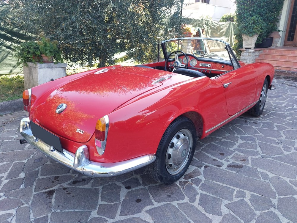 Alfa Romeo Giulia Spider 1600